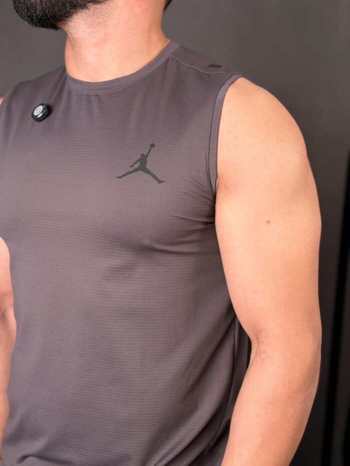 کاور Jordan ۳۷۷۰۳