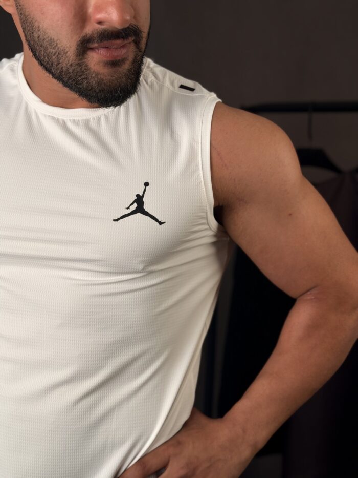 کاور Jordan ۳۷۷۰۳
