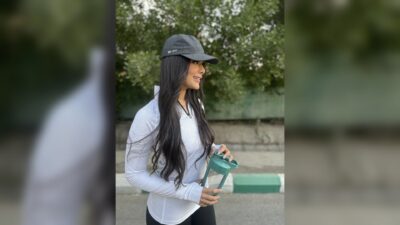 ست ورزشی زنانه؛ چطور یک استایل راحت و شیک بسازیم؟ | ماراتون