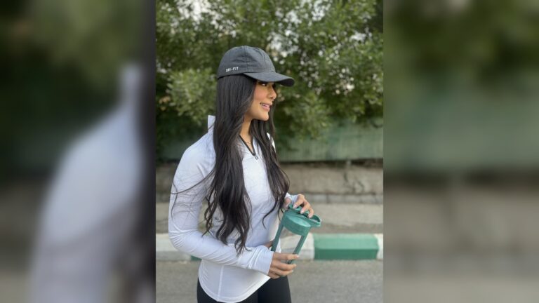 ست ورزشی زنانه؛ چطور یک استایل راحت و شیک بسازیم؟ | ماراتون