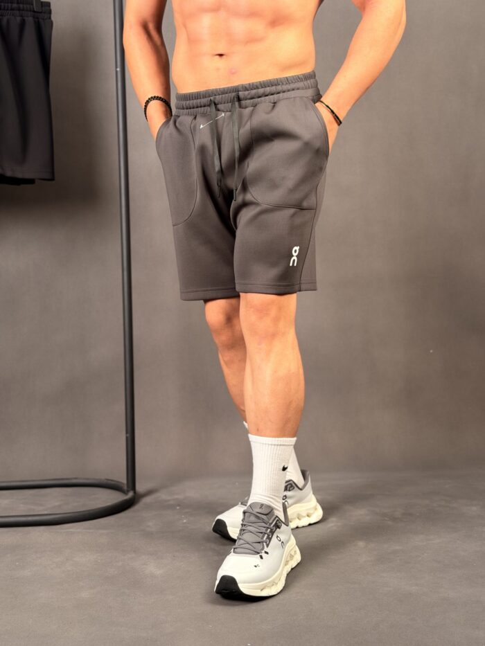 شلوارک OnRunning ۱۱۲۸۹