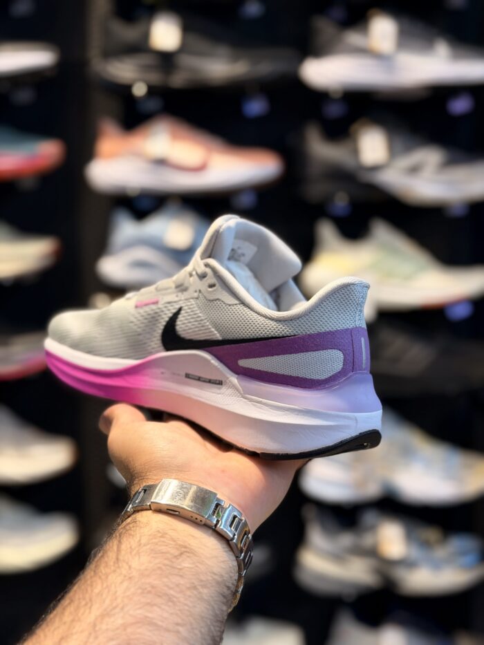 تصویر 4 کتونی Nike Winflo۲۵ #۱؛ نمای محصول و جزئیات قابل مشاهده