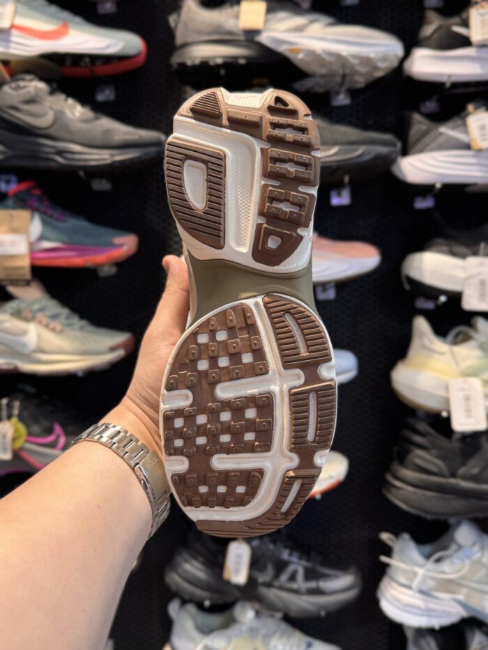 کتونی Nike V۲K #۱