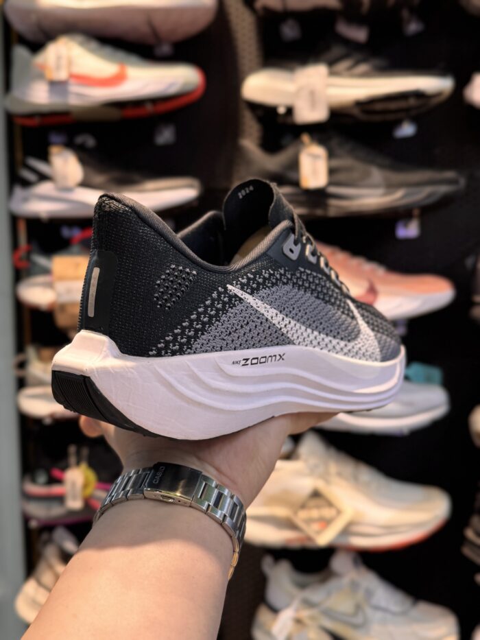 کتونی Nike ZoomX Plus #۱