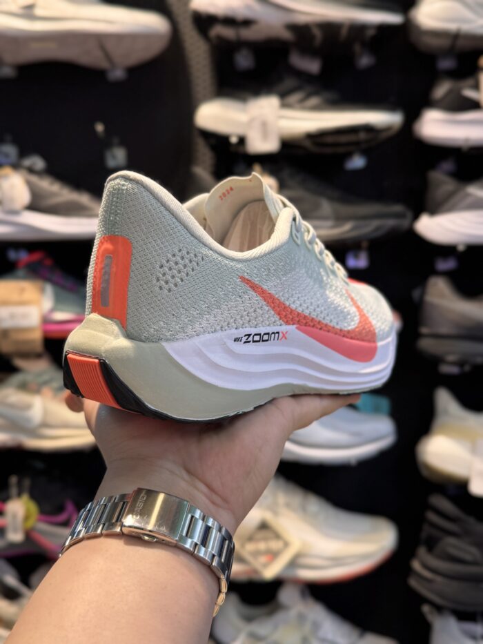 کتونی Nike ZoomX Plus #۲