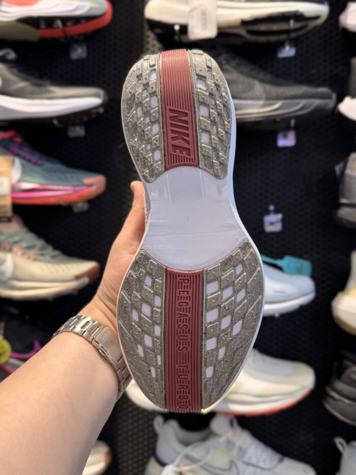 کتونی Nike ZoomX Plus #۳