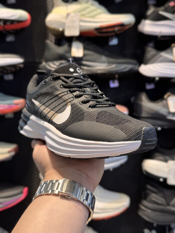 کتونی Nike LunarRoam #۱