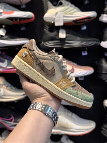 تصویر 1 کتونی Nike AirJordan Voodo #1؛ نمای محصول و جزئیات قابل مشاهده