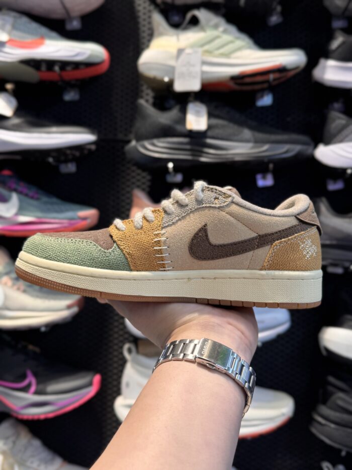 کتونی Nike AirJordan Voodo #۱