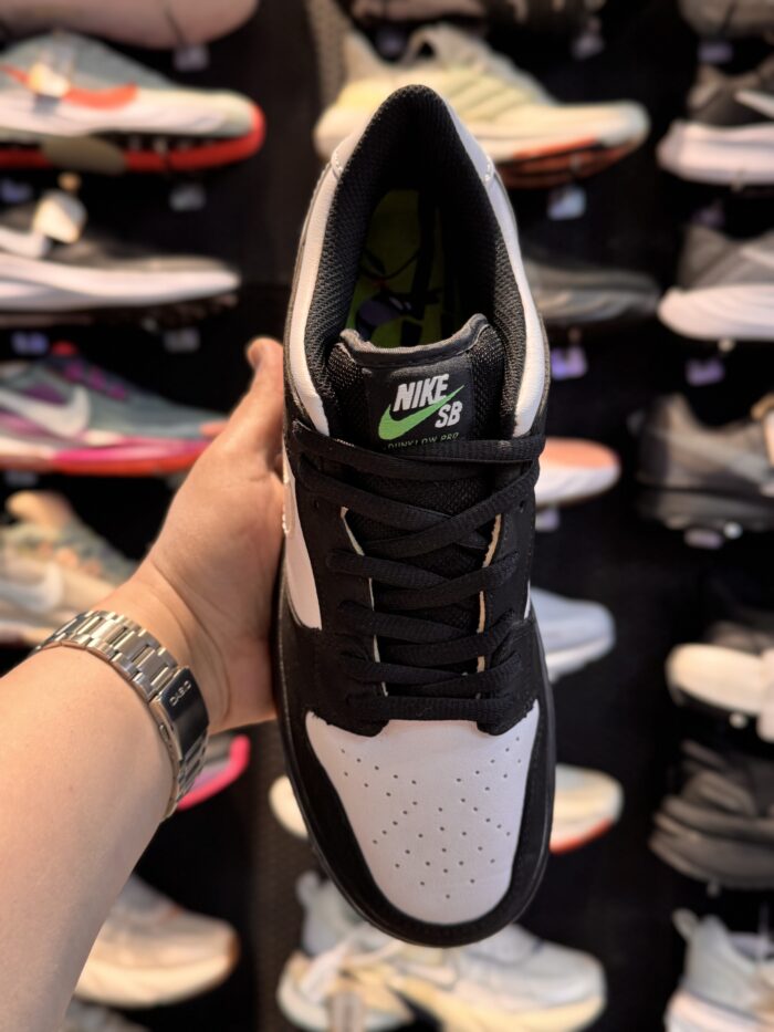 تصویر 5 کتونی Nike SB Dunk #2؛ نمای محصول و جزئیات قابل مشاهده